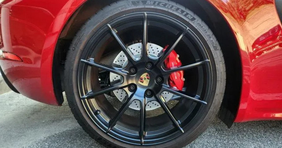 Porsche 718 