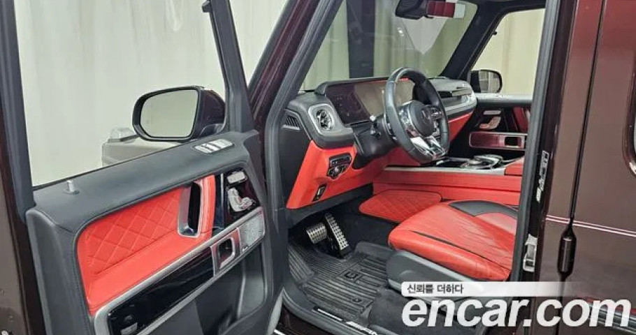 Mercedes-Benz G-Class 