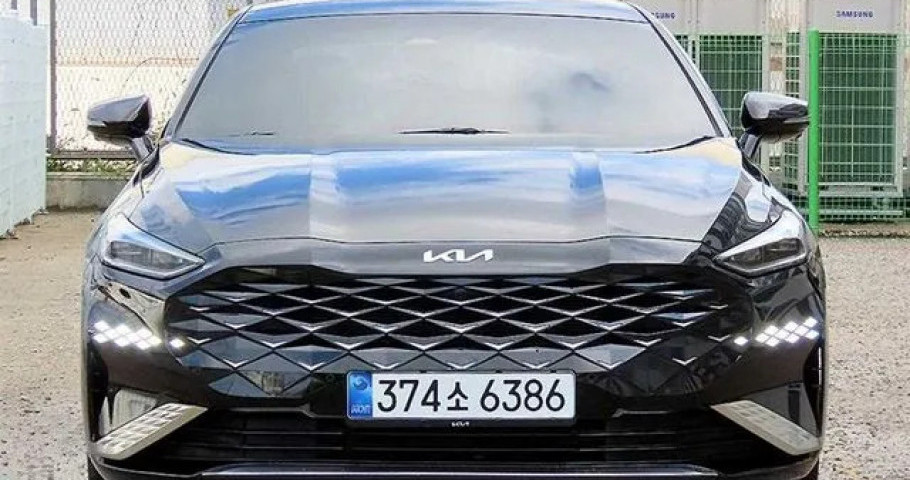 Kia K8 