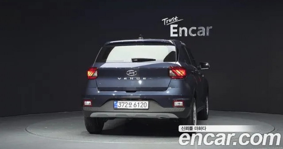 Hyundai Venue 