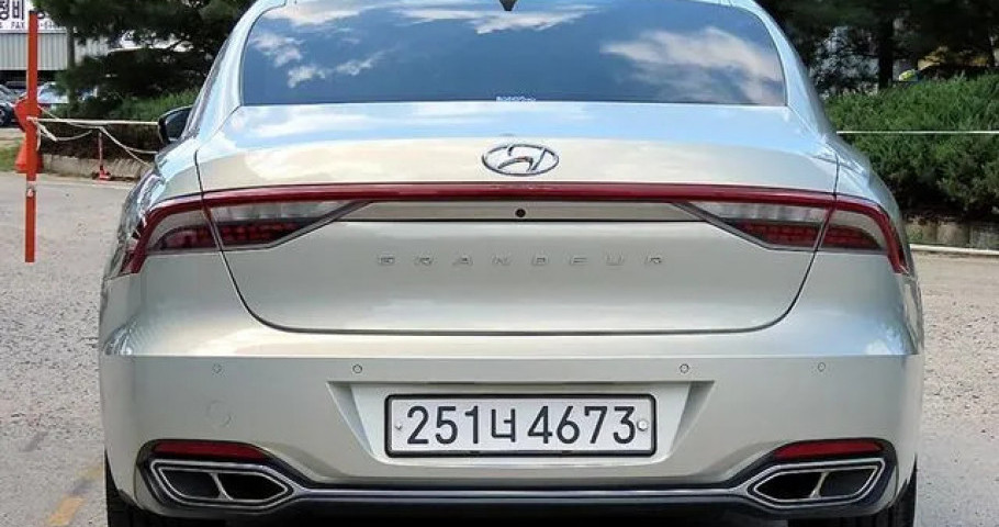 Hyundai Grandeur 