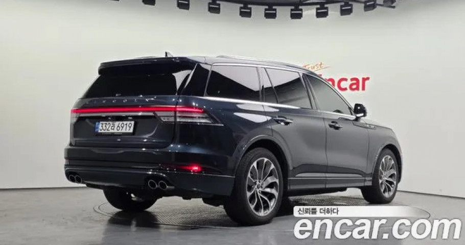 Lincoln Aviator 