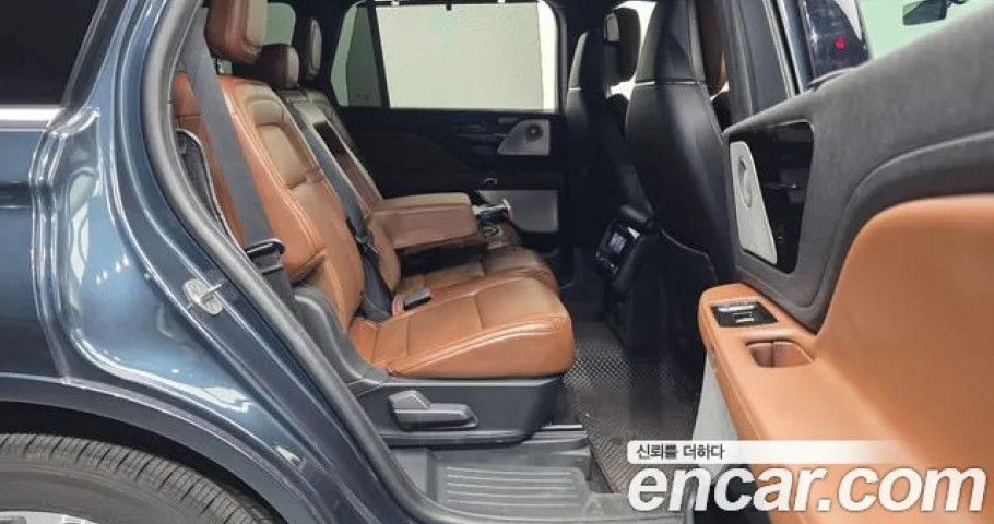 Lincoln Aviator 