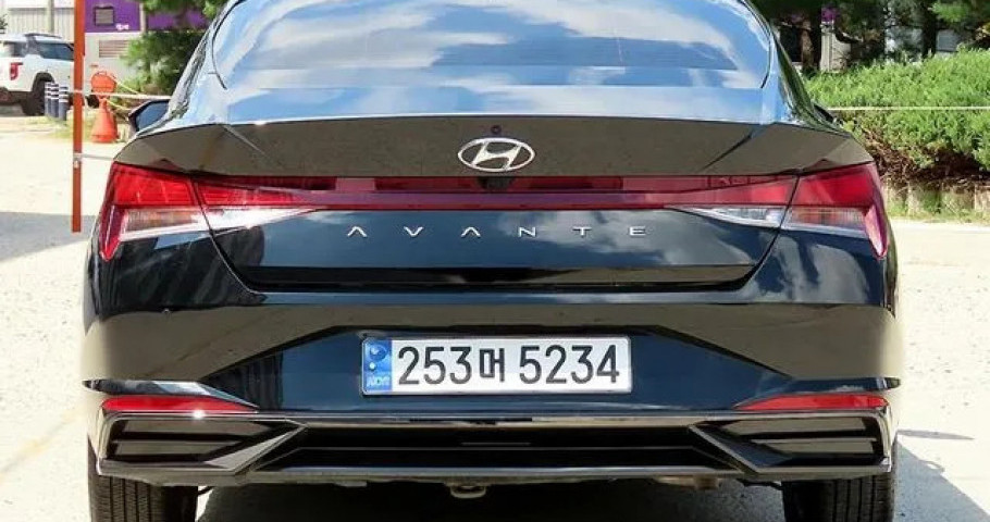 Hyundai Avante (Elantra) 