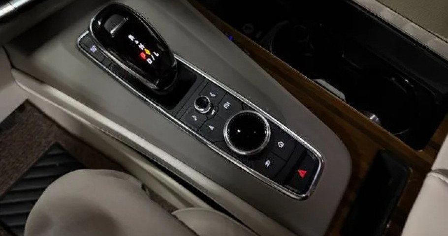 Cadillac Escalade 