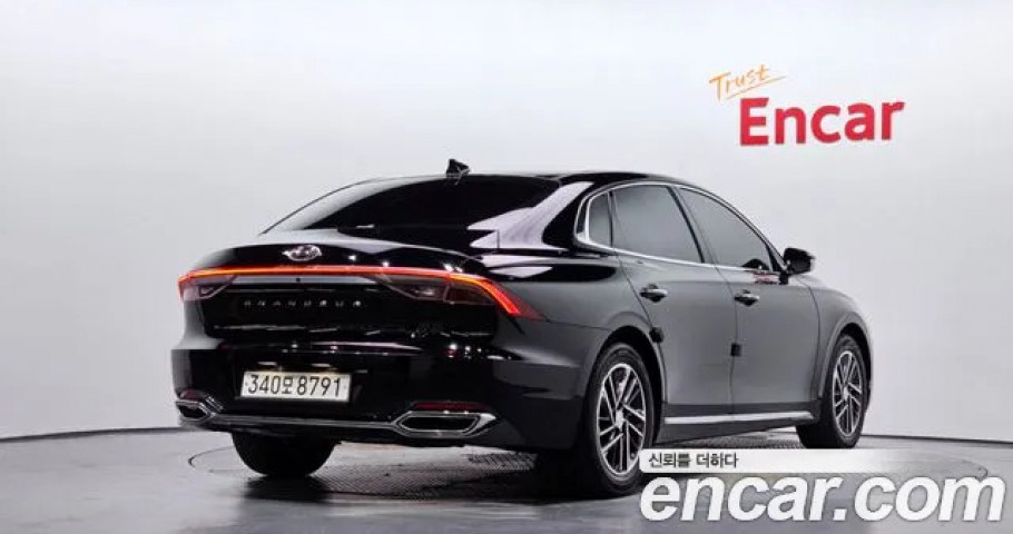 Hyundai Grandeur 