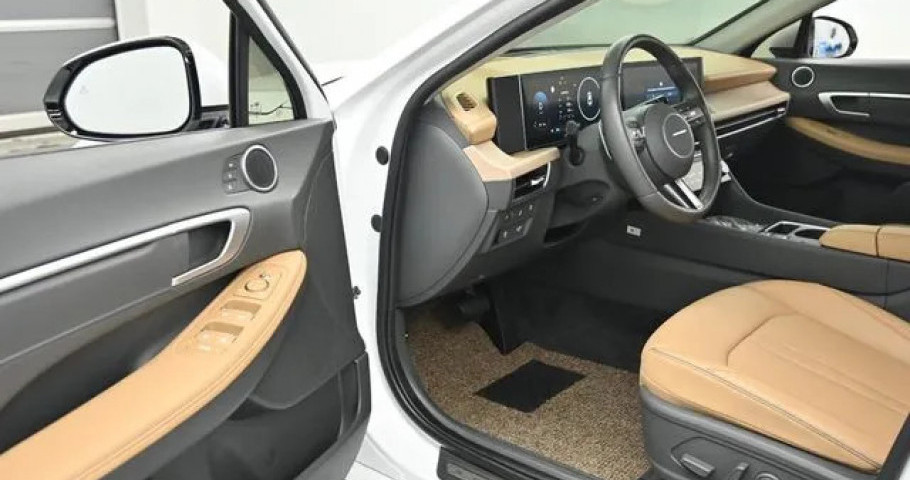Hyundai Sonata 