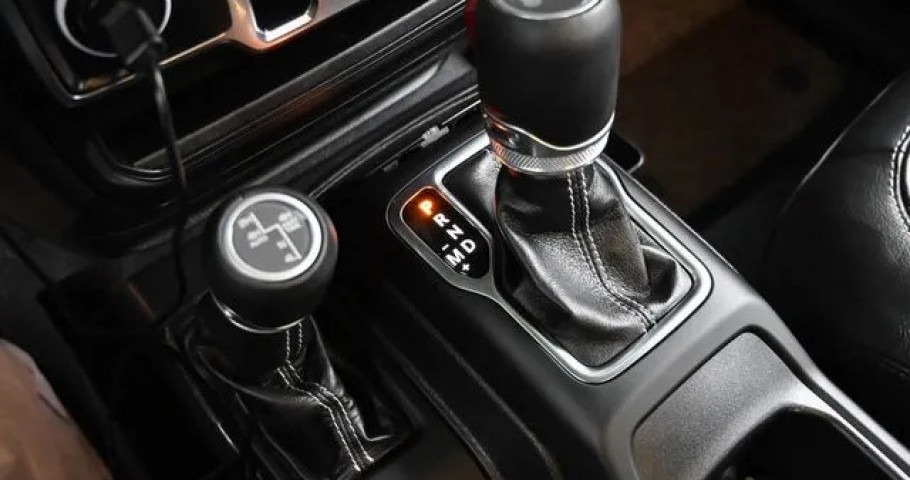 Jeep Wrangler 