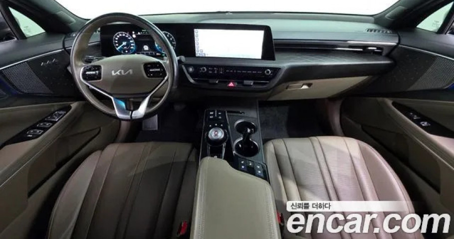 Kia K8 