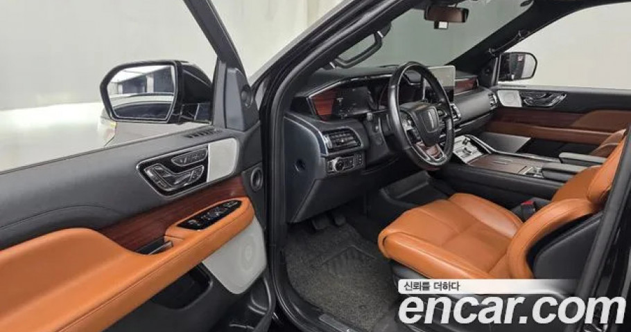 Lincoln Navigator 