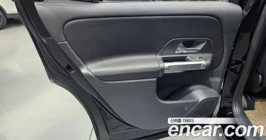 Mercedes-Benz Glb-Class 