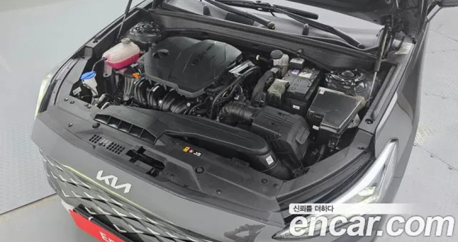 Kia K8 
