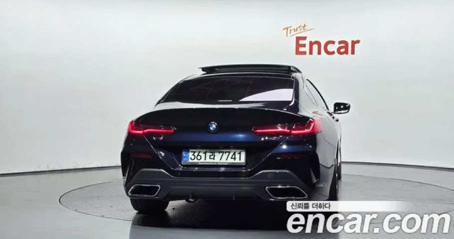 Bmw 8-Series 