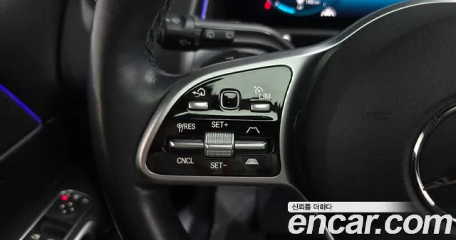 Mercedes-Benz Glb-Class 