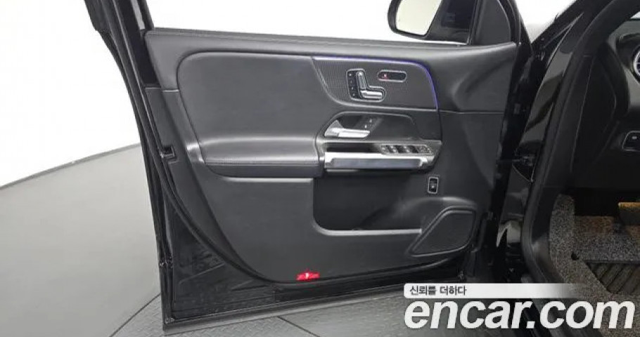 Mercedes-Benz Glb-Class 