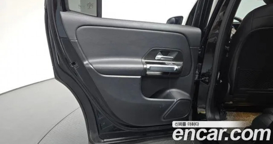 Mercedes-Benz Glb-Class 