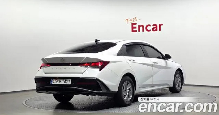 Hyundai Avante (Elantra) 