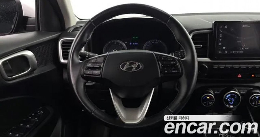 Hyundai Venue 