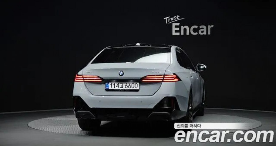 Bmw 5-Series 