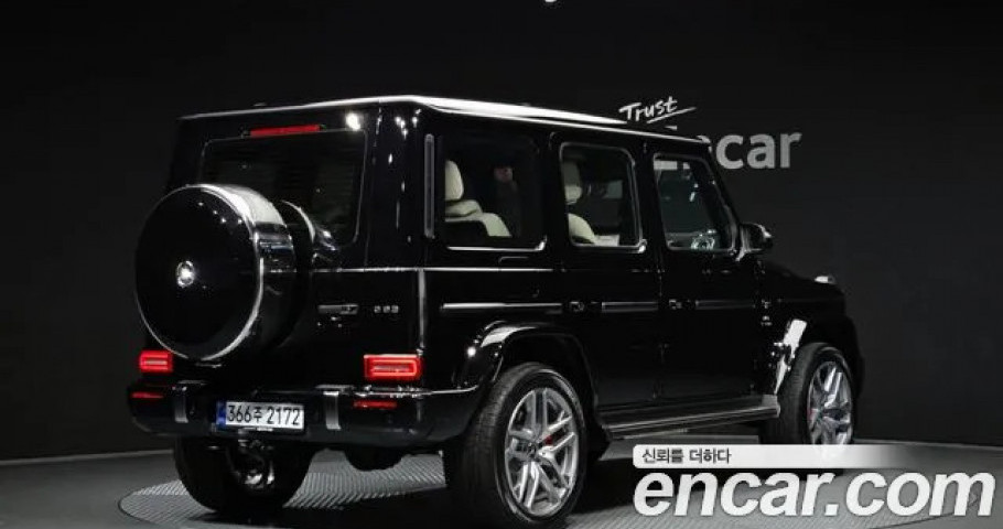 Mercedes-Benz G-Class 
