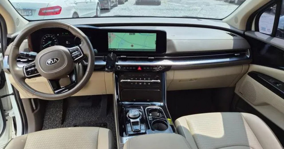 Kia Carnival 