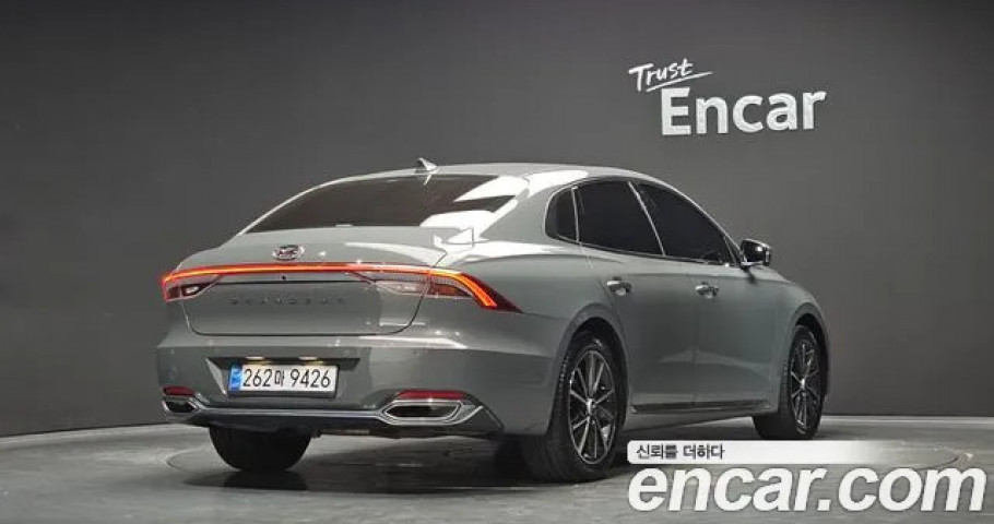 Hyundai Grandeur 