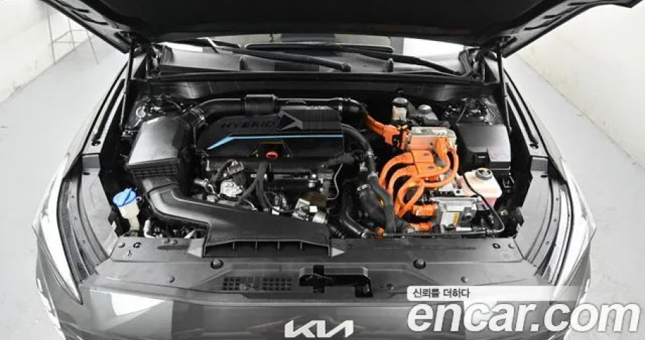 Kia K8 