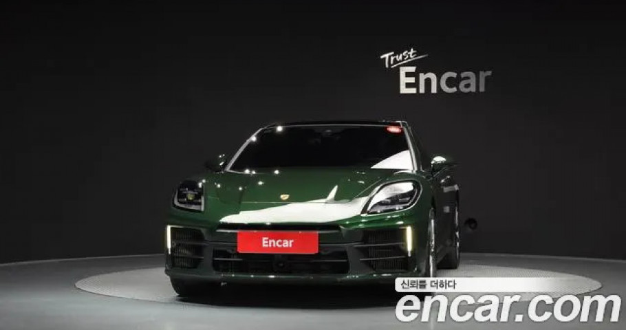 Porsche Panamera 