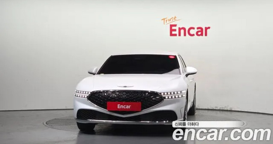Genesis G90 