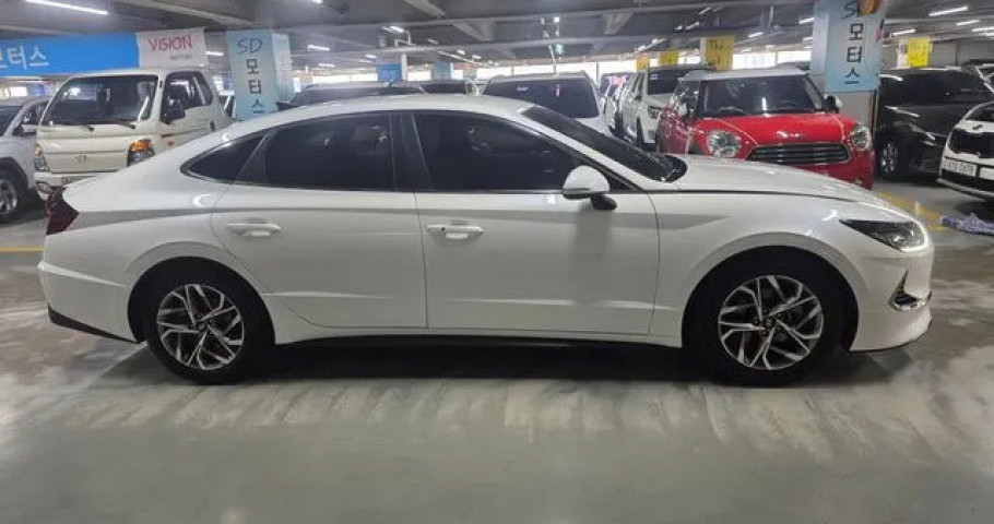 Hyundai Sonata 
