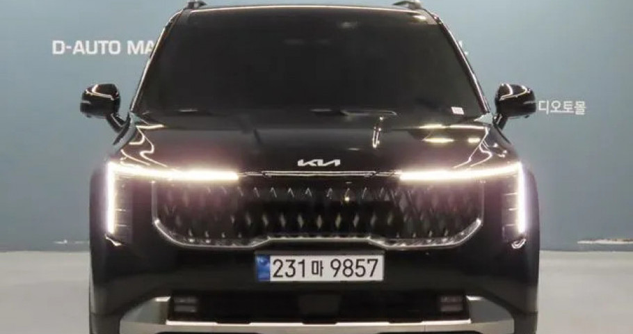 Kia Carnival 