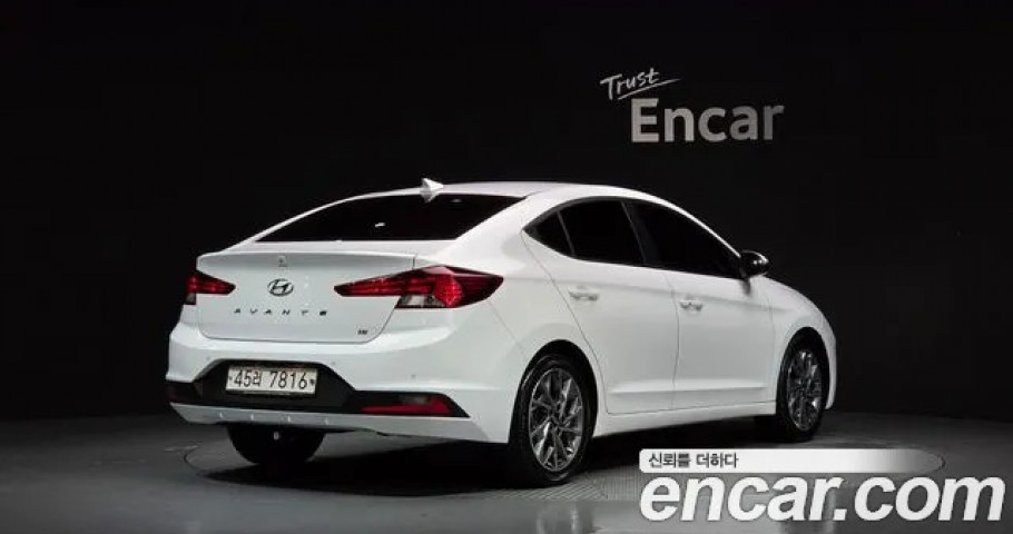 Hyundai Avante (Elantra) 