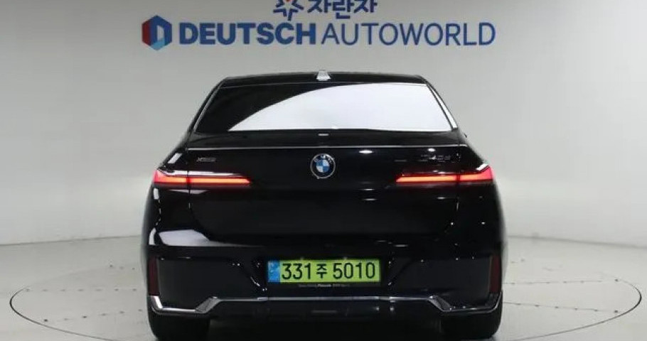 Bmw 7-Series 