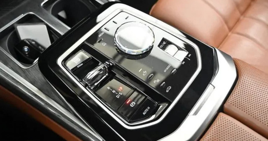 Bmw 7-Series 