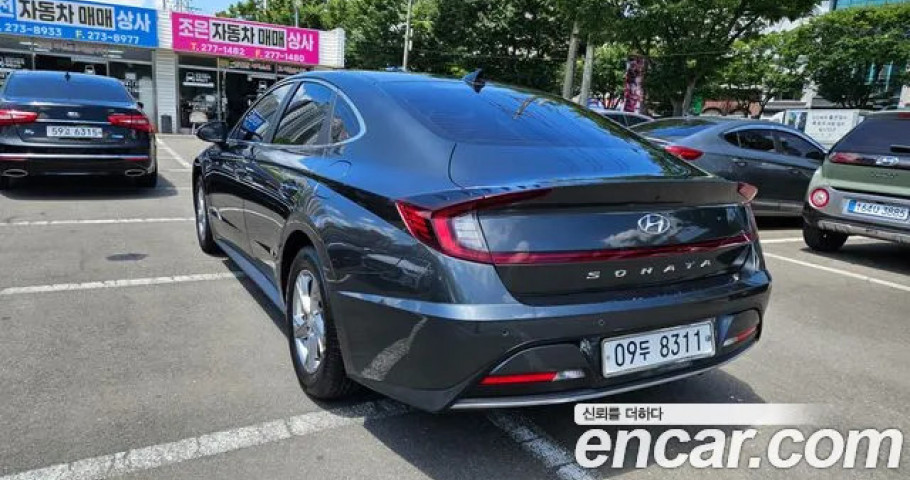 Hyundai Sonata 