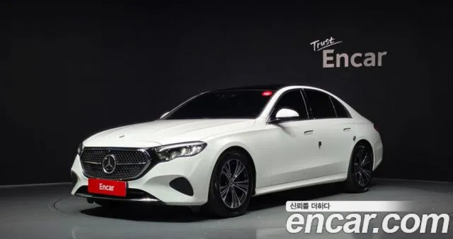 Mercedes-Benz E-Class 