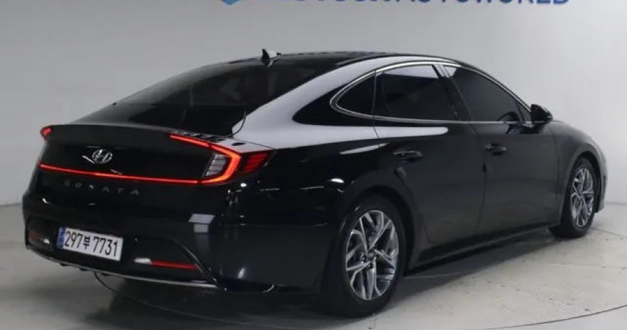Hyundai Sonata 