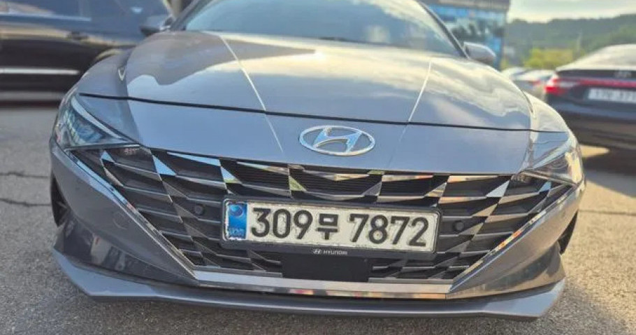 Hyundai Avante (Elantra) 