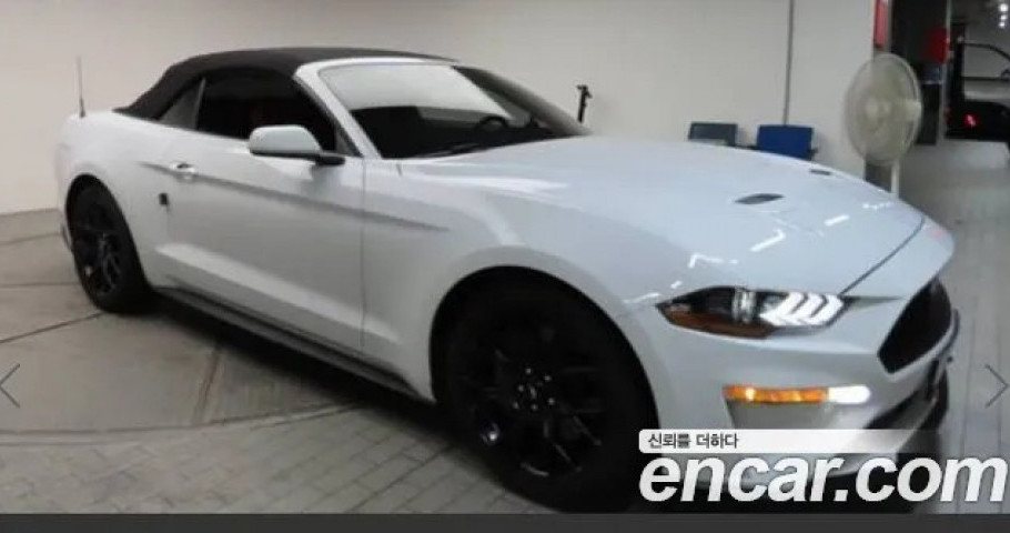Ford Mustang 