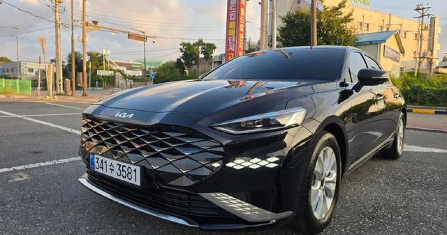 Kia K8 