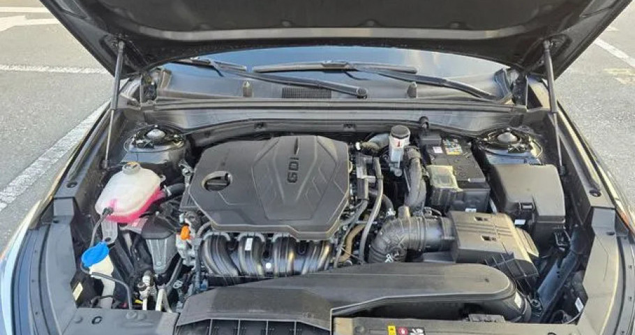 Kia K8 