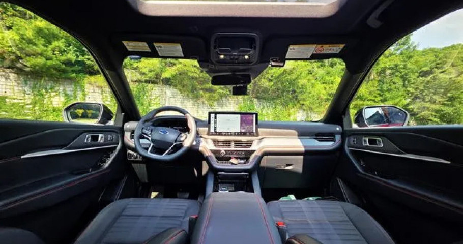 Ford Explorer 