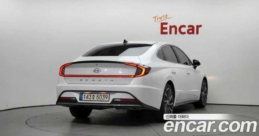 Hyundai Sonata 