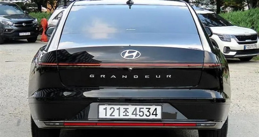 Hyundai Grandeur 