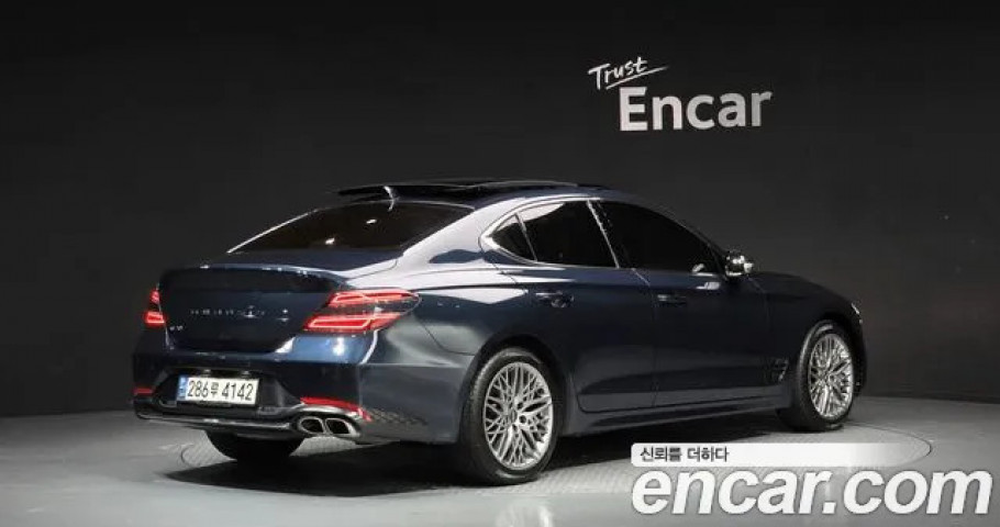 Genesis G70 