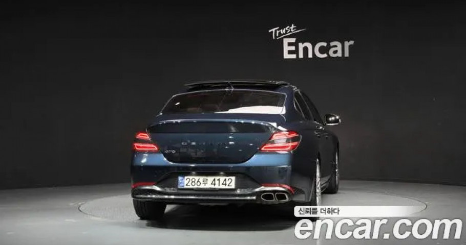 Genesis G70 