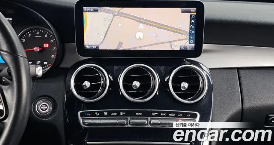 Mercedes-Benz C-Class 