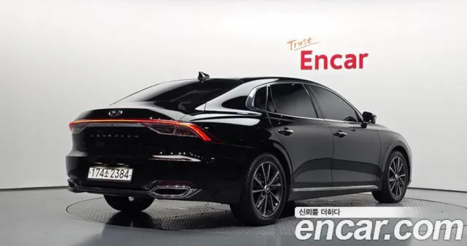 Hyundai Grandeur 