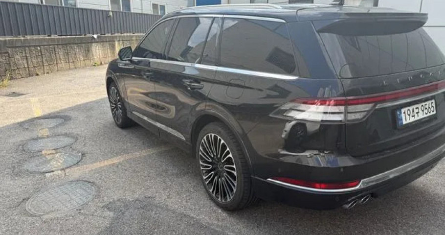 Lincoln Aviator 