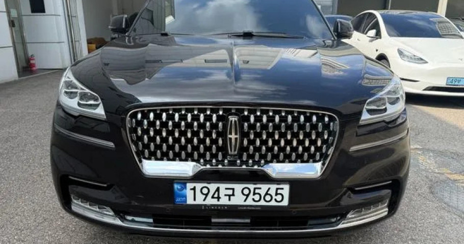Lincoln Aviator 